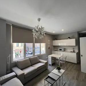 https://lovely-studio-in-hearth-of-soho-alameda-principal.1costadelsol.com